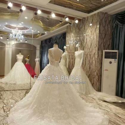 Luxury Shiny Crystal Beading Lace Wedding Dresses..